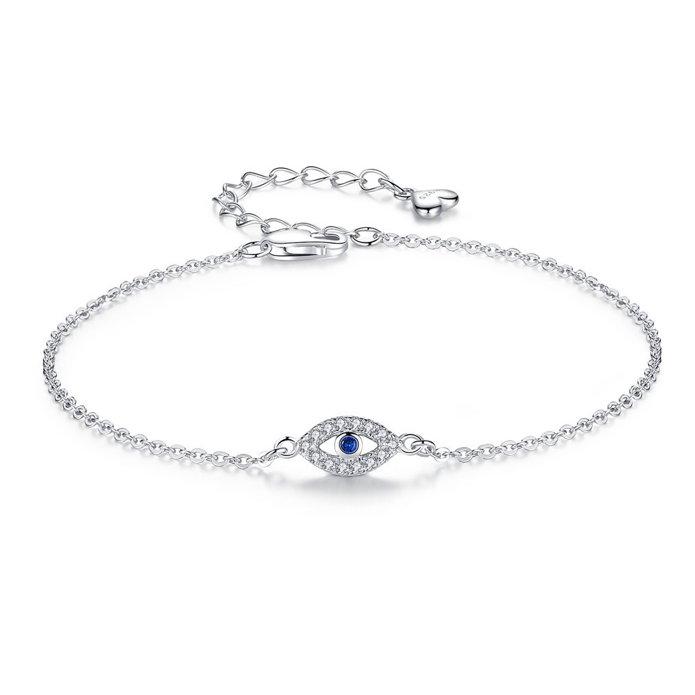 ZAINA™ Crystal Eye Bracelet