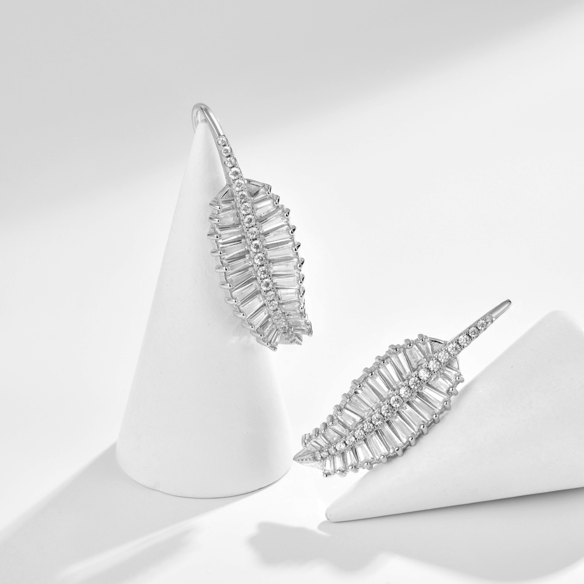 ZAINA™ Leaflight Earrings 🕊️