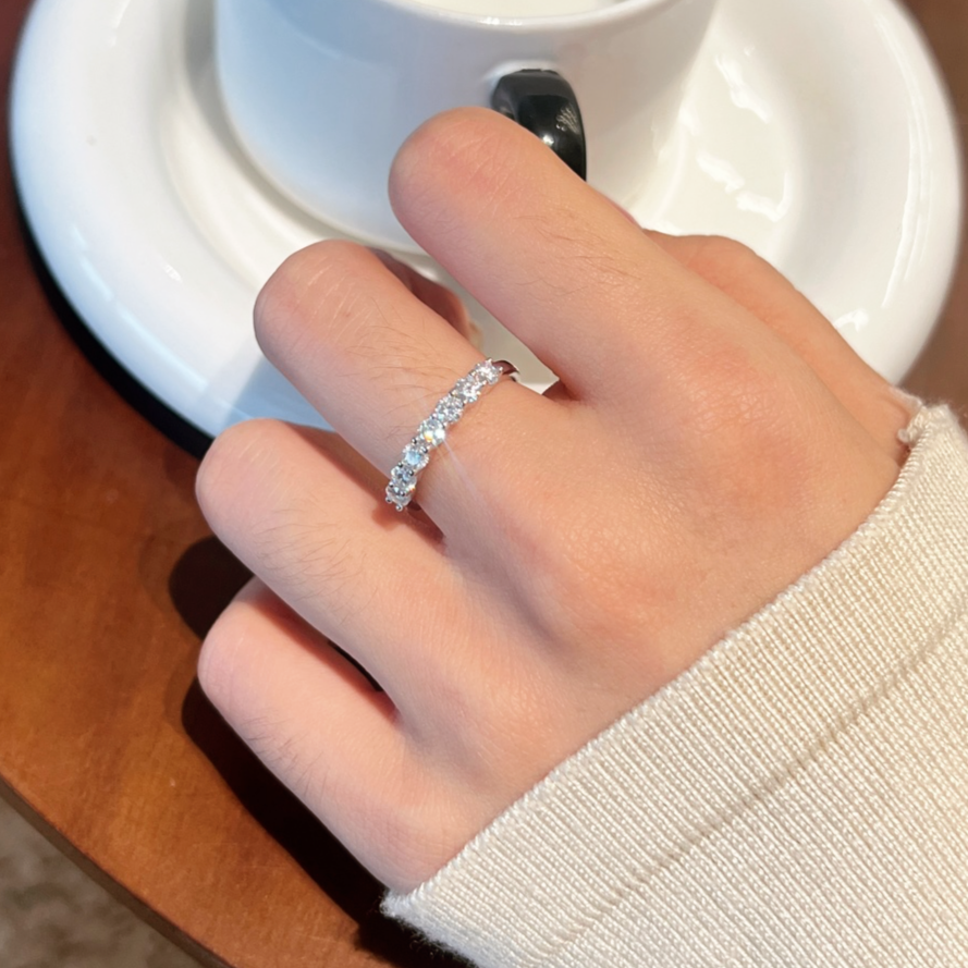 ZAINA™ Aurora Ring
