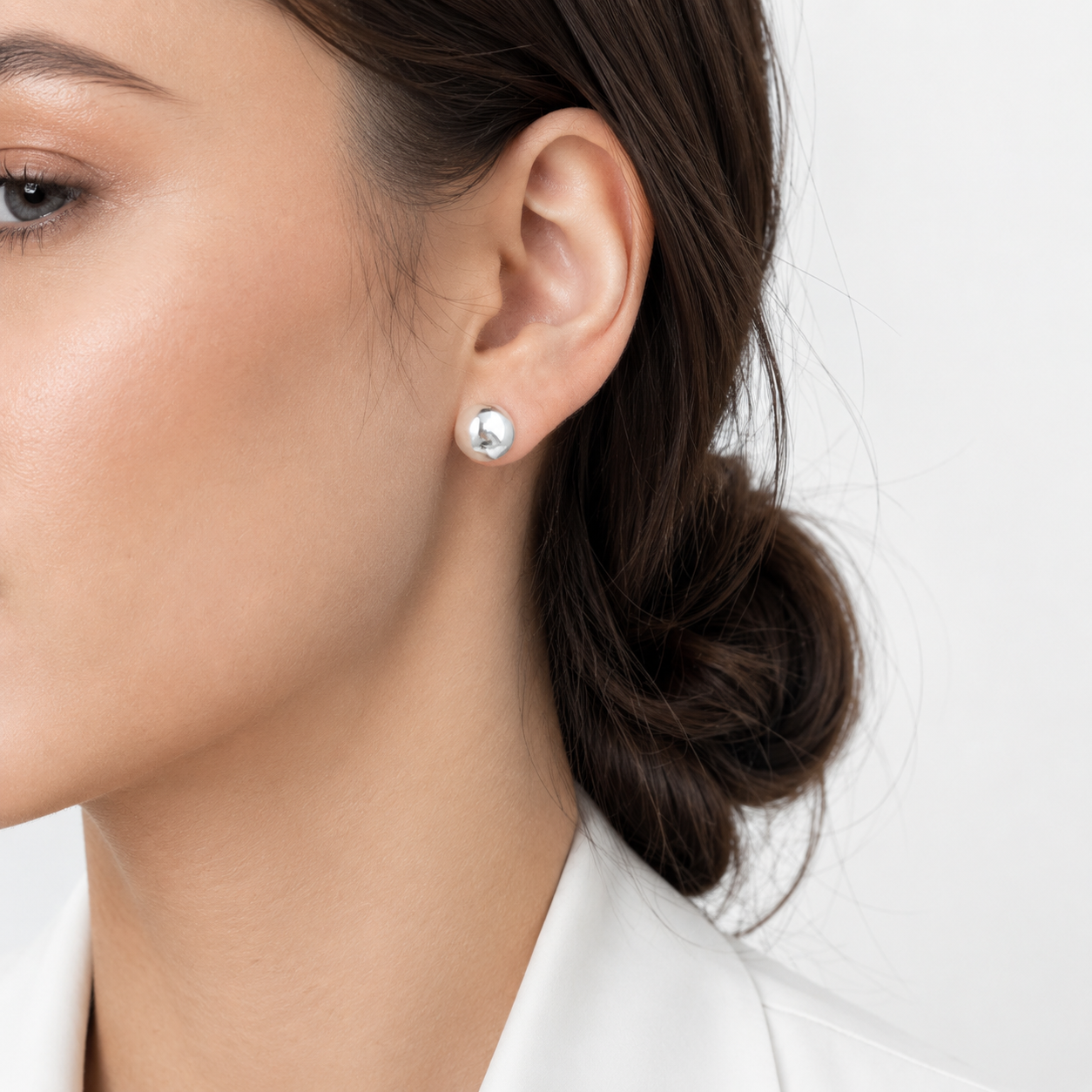 ZAINA™ Sphere Stud Earrings