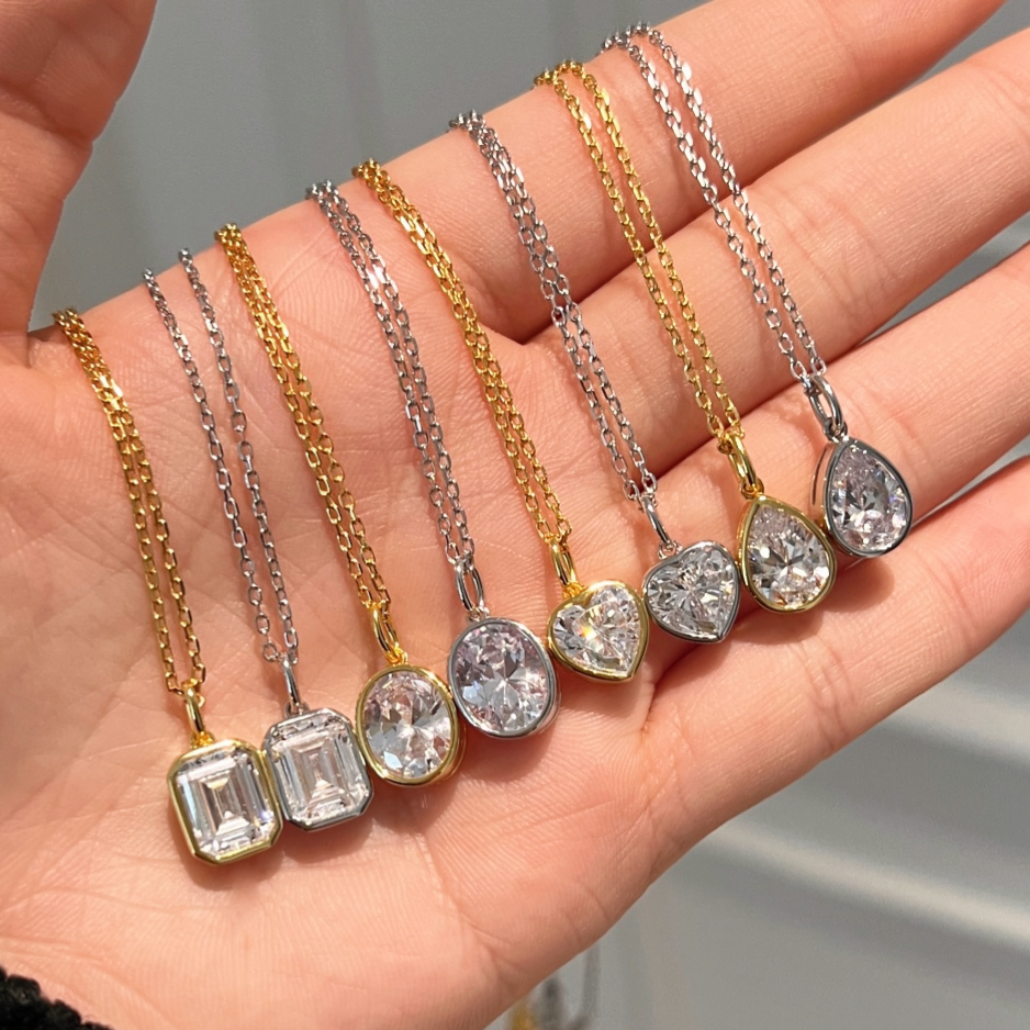 ZAINA™ Old Money Necklace