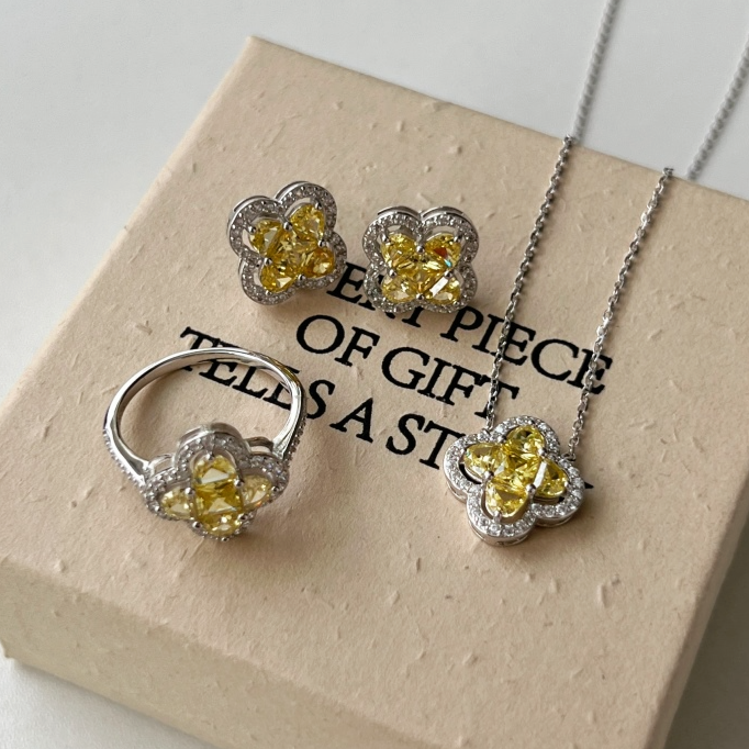 ZAINA™ Elysium Stud Earrings