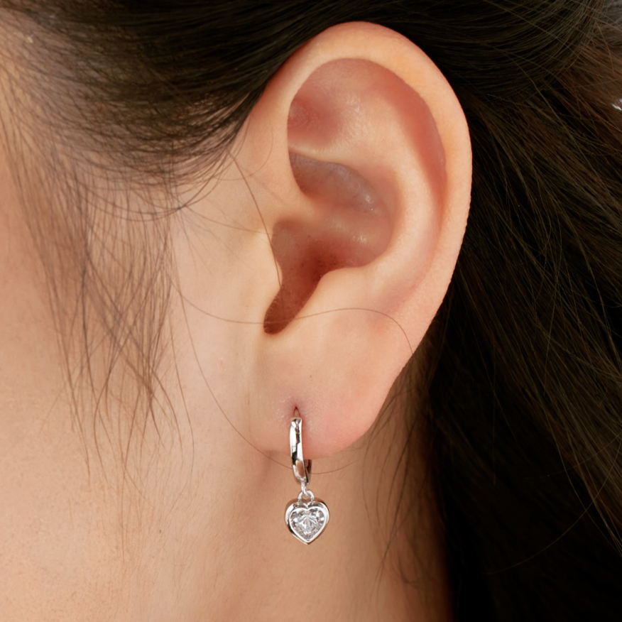 ZAINA™ Heart Earrings