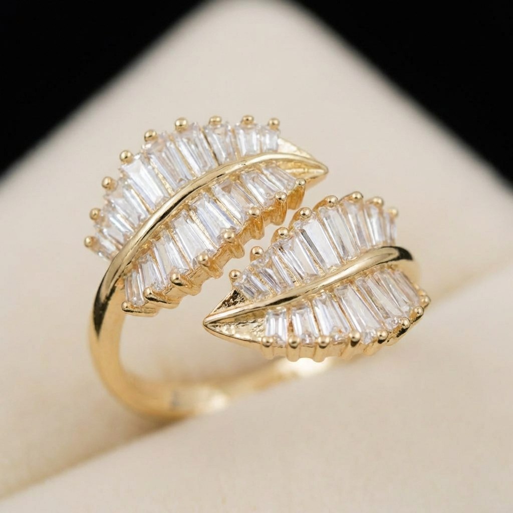 ZAINA™ Golden Leaves Ring