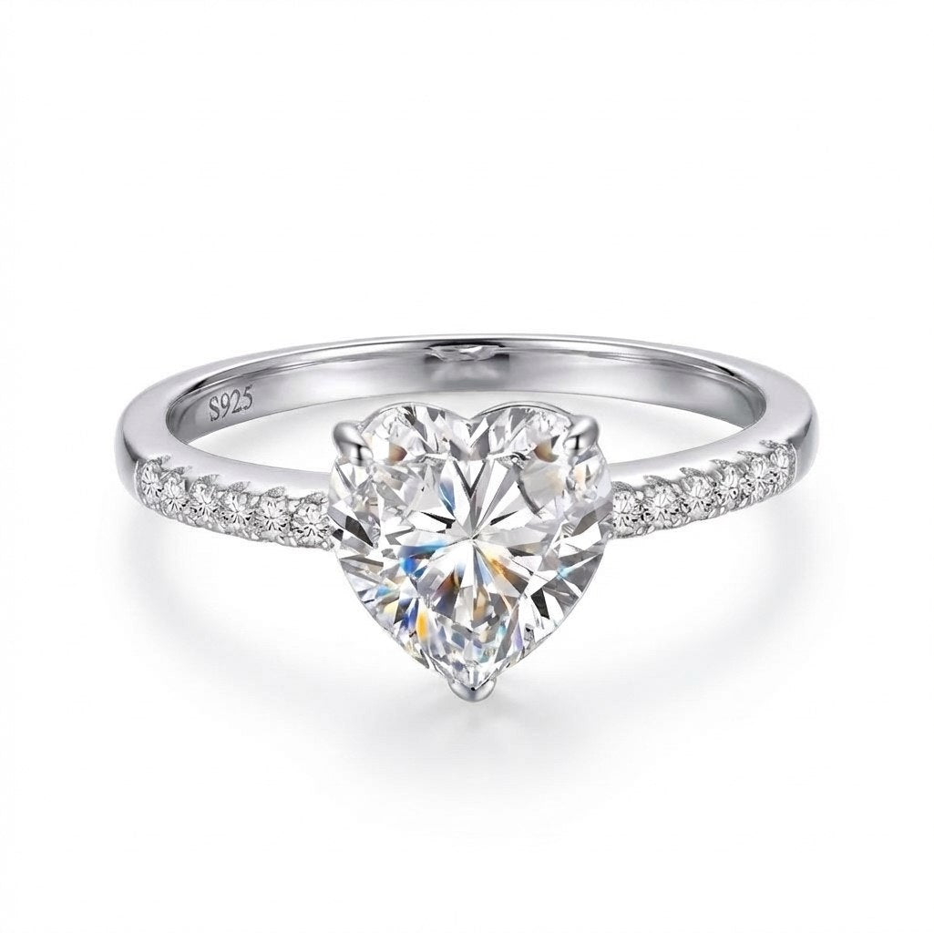 ZAINA™ Amor Ring